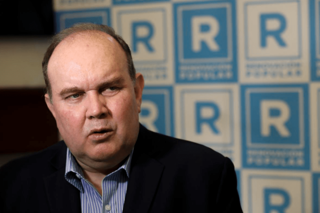 López Aliaga promovió la salida de Jerí a solo semanas de haberlo alabado: ¿qué pasó?